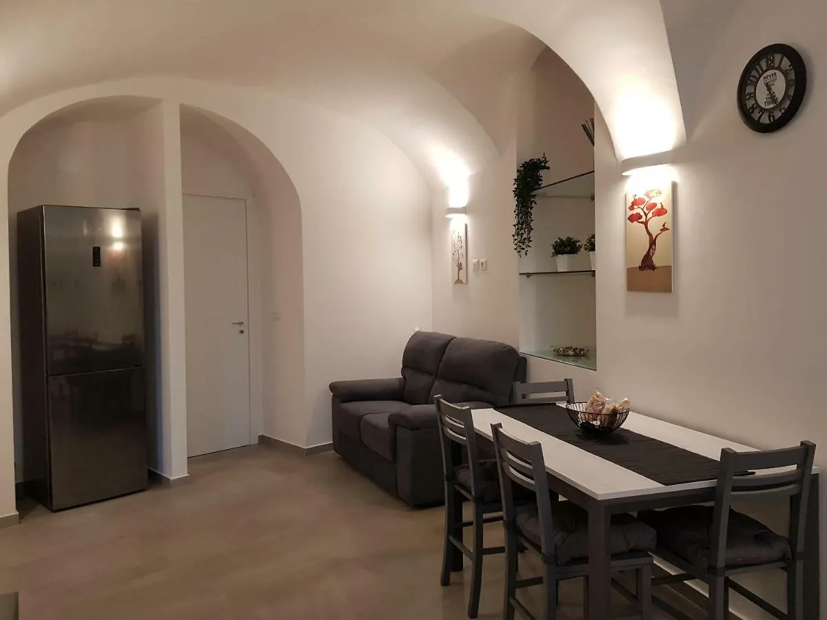Milly'S Home Catania Apartment